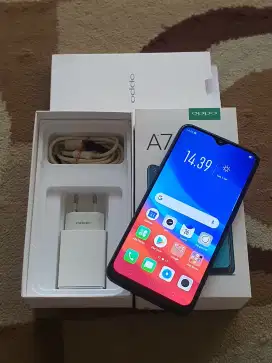 Oppo A7 4/64, lengkap original resmi (bukan mobile phone)