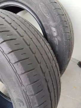 2 Biji Ban Bekas 205 55 R16 merk Goodyear produksi th 2022