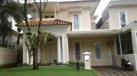 Dijual rumah siap huni diperumahan kota wisata cibubur