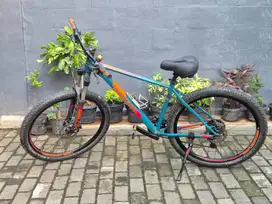Dijual Sepeda Gunung Polygon Xtrada 6 Bekas Jakarta Barat