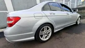 C250 W204 CGI 2011