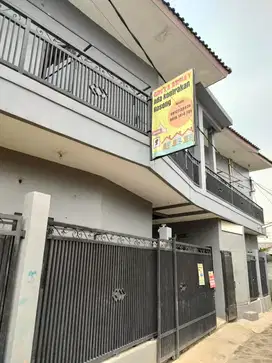 Dikontrakan Kontrakan Griya Arnay 3 Petak Kamar Mandi Dalam