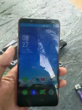 Jual Oppo F7 youth ram 4/64gb batangan
