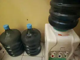 Dispenser dan galon