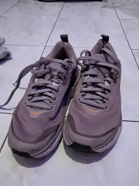 Sepatu Hoka ukuran 38