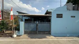 Dijual Rumah Kos Lokasi Strategis Ngempon Bergas Semarang
