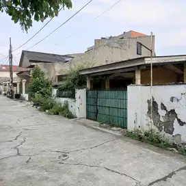 Dijual Rumah Hitung Tanah di Kodau. Dekat Tol Jatiwarna. Bekasi.