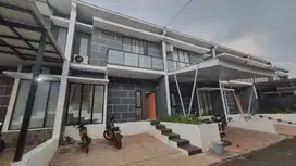 Rumah dijual 2 lantai di serpong tanpa DP dan biaya lokasi strategis