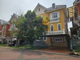 dijual rumah di cluster omaha goodwill gading serpong