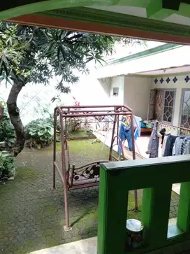 dijual cepat rumah di jalan dasa darma bekasi