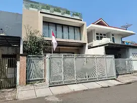 Disewakan Rumah FF