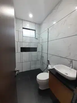 Rumah grha candi golf semarang mewah