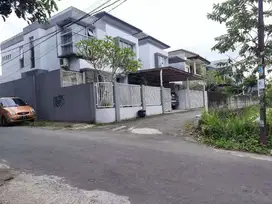 Rumah bagus 2 lantai asri dan sejuk di dekat sleman city hall