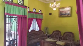 Rumah Nyaman di Belakang Kampus Universitas Indonesia