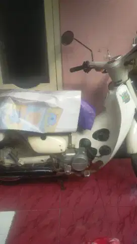 Jual aja dari pada ga kepake