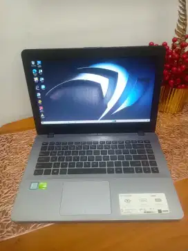 Asus A422u core i5 dual vga ram 12gb ssd 256gb hardisk 1tb
