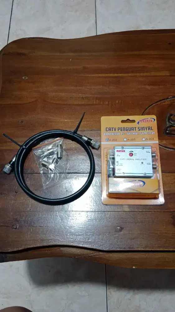 Antena TV Penguat sinyal TV Digital
