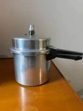 DIJUAL panci presto buatan jerman