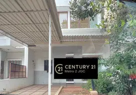 Disewakan Rumah Bagus Siap Huni Di Cluster Alamanda JGC Cakung Jakarta