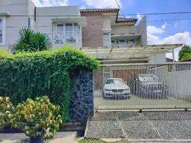 Rumah Luas Di komplek jalan pemuda Rawamangun langsung