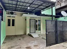 Disewakan rumsh 1 lantai di Bukit Nusa Indah Ciputat TangSel