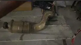 Downpipe OEM mercy w204 part number