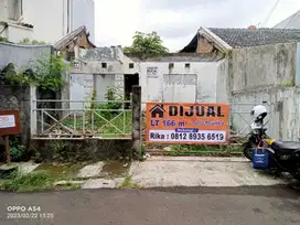 DIJUAL: Rumah hitung tanah  di Komplek Palm Pondok Kelapa, Jakarta Tim