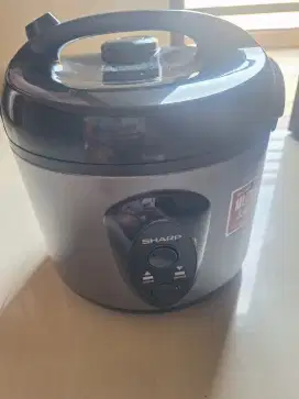 rice cooker Sharp(masih tayang masih ada )