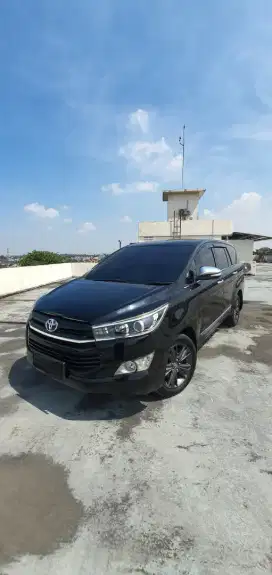 Toyota Kijang Innova Reborn 2.4 Q Diesel Matic