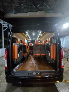 Toyota hiace premio manual 2021 warna hitam istimewa