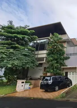 Dijual Rumah 2.5 Lantai Cluster Tiara Pondok Hijau Golf Gading Serpong