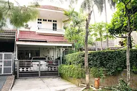 JUAL CEPAT RUMAH CANTIK BISA BUAT VILLA DEKAT KEBUN RAYA BOGOR