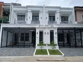 Rumah Mewah Komplek Billymoon Duren Sawit