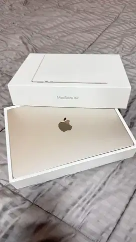 Ready MacBook Air M2 Promo potongan 2jt periode terbatas