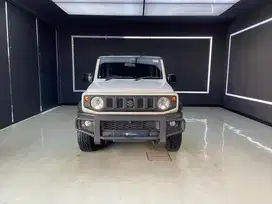 SUZUKI JIMNY 1.5 4x4 2023 AT PUTIH TWO TUNE