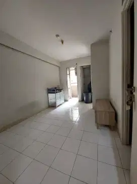 Disewakan apartemen kalibata city Tower Akasia 2br kosongan