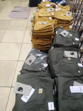 Celana pendek boardshort carhartt