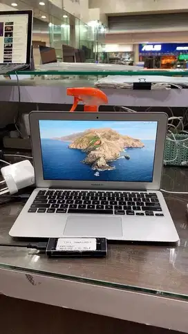 Macbook air 2012