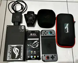 ASUS ROG Phone 8