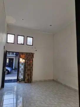 PERUMAHAN R 8 RESIDENCE NO 4