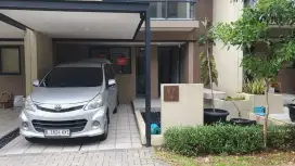 Dijual cepat 1 rumah cantik dikawasan BSD (nego) - bisa over kredit