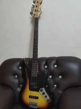 Bass Fender Jaguar Bass ( Replika )