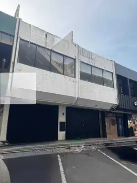 RUKO GANDENG DI JALAN BOULEVARD KELAPA GADING PASTI RAMAI UNTUK USAHA
