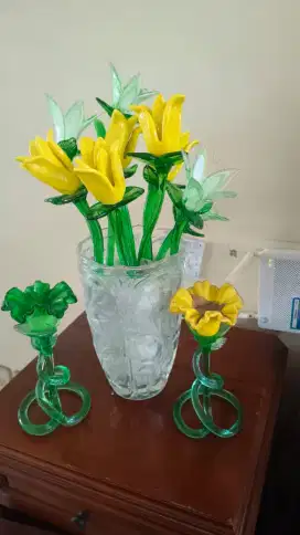Vas Bunga Kristal Candy Holder