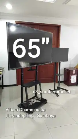 Stand tv roda 65 inci kuat