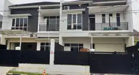 di jual  Rumah di Parahyangan Permai Bandung Barat, Bagus & Strategis