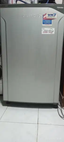 Kulkas merk toshiba glacio 1 pintu