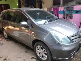 BU GRAND LIVINA SV 2012