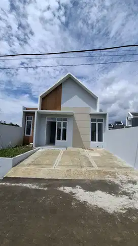 icon acropolis cibinong rumah strategis di kawasan berkembang