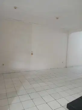 Disewakan Rumah Bagus Di Permata Palem Cengkareng Jakarta Barat